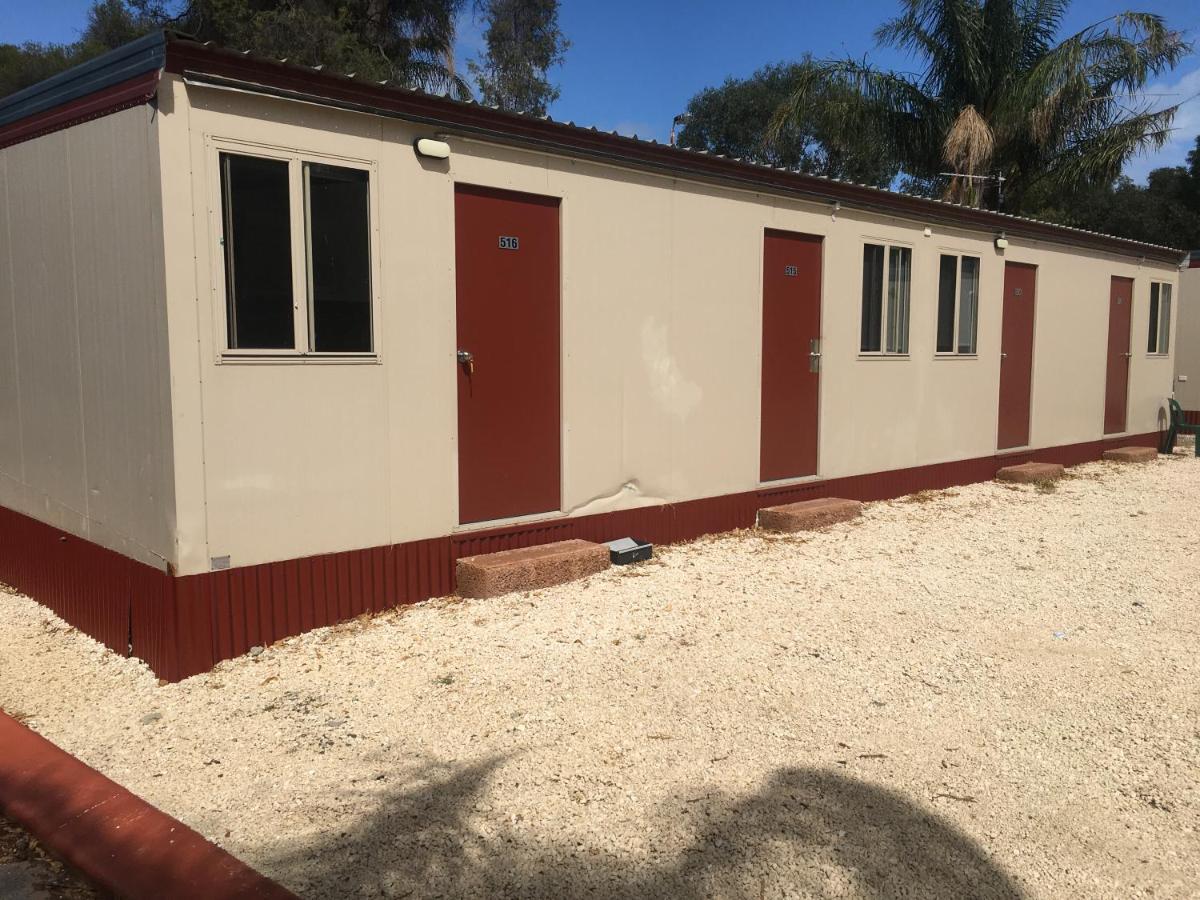 Australind Tourist Park Hotell Exteriör bild