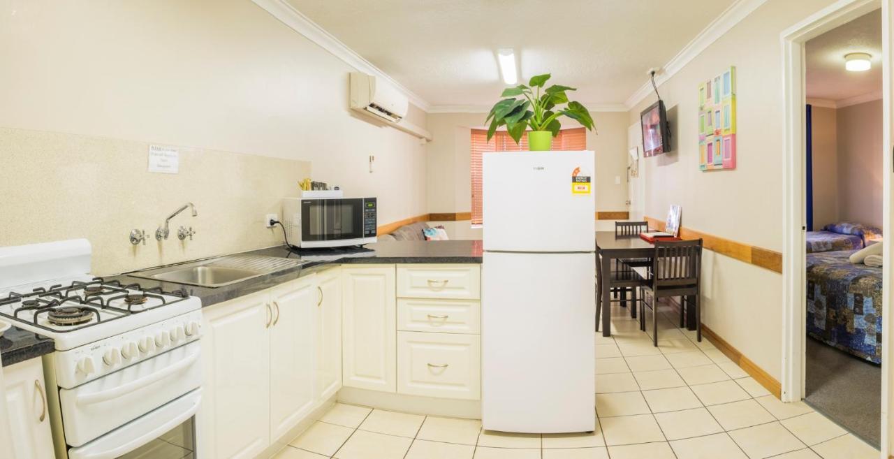 Australind Tourist Park Hotell Exteriör bild
