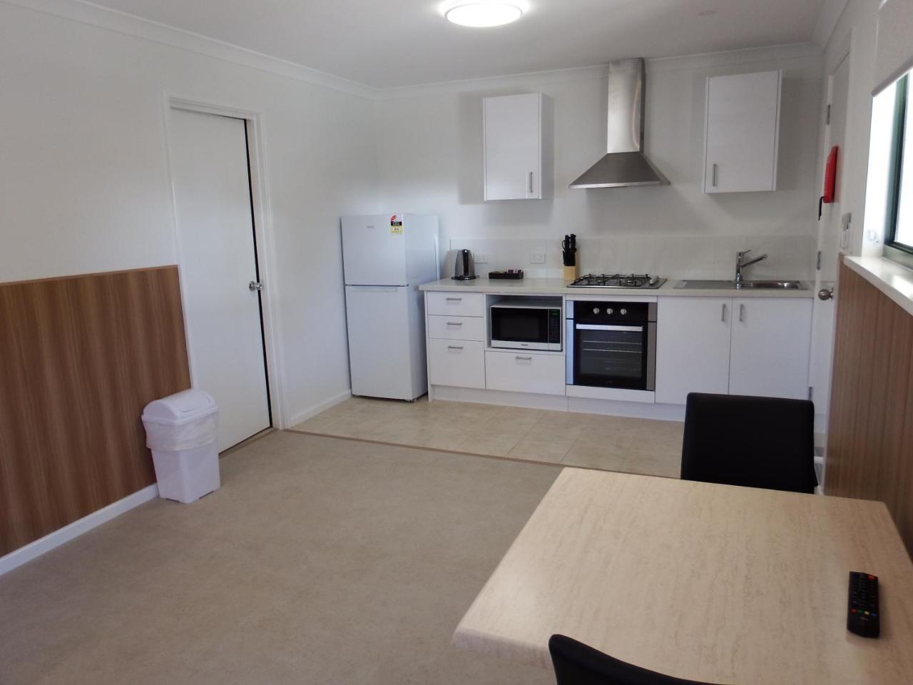 Australind Tourist Park Hotell Exteriör bild