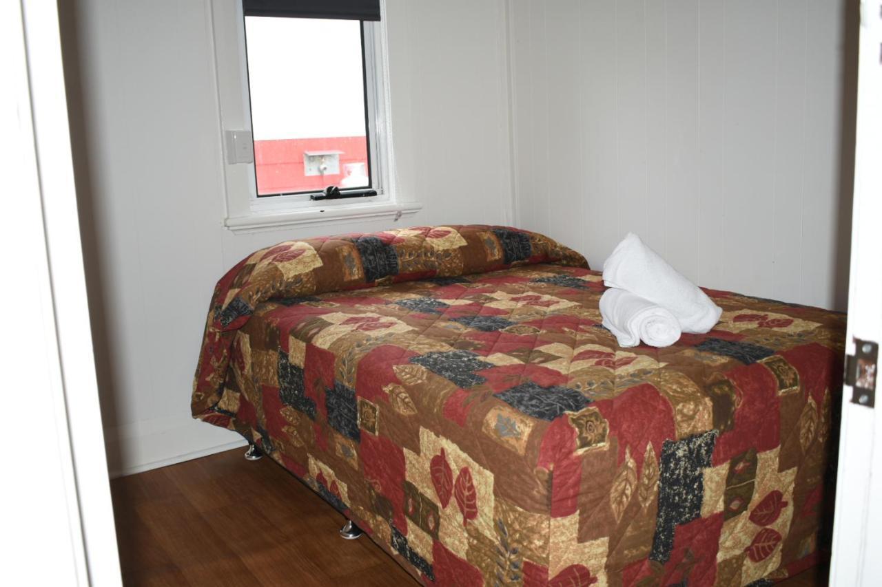 Australind Tourist Park Hotell Exteriör bild